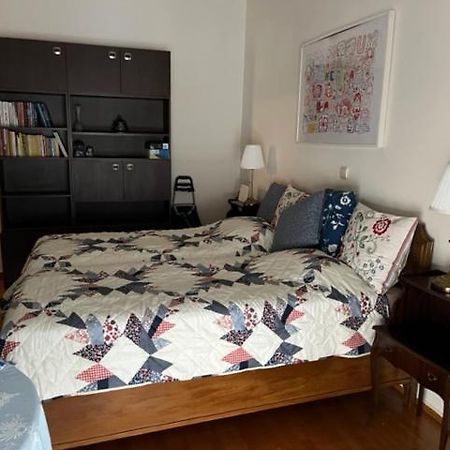 Spacious And Sunny Appartment In Cholargos Афины Экстерьер фото